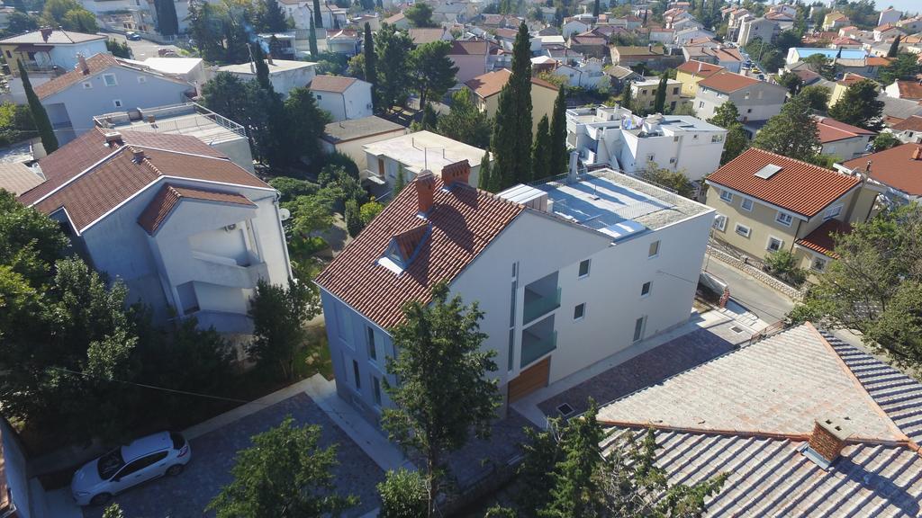 Drance 16 Apartments Selce Exterior photo